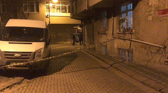 Zeytinburnu'nda 15 aylık bebek 2. kattan düştü