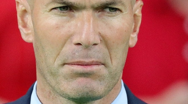 Zinedine Zidane'ın korona virüs testi pozitif çıktı