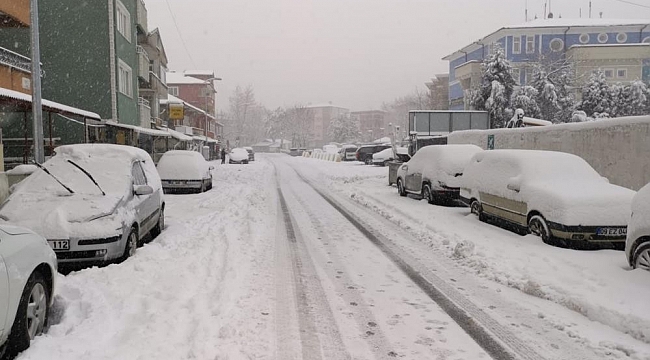 Zonguldak'ta yüz yüze eğitime bir gün ara verildi