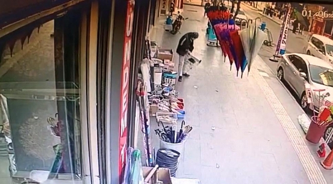 Züccaciye dükkanının önündeki bozuk sobayı çalıp kayıplara karıştı