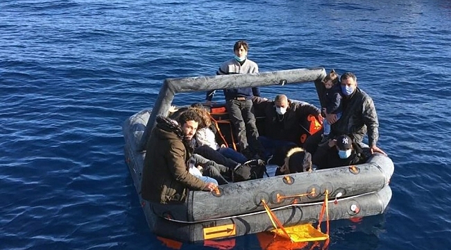 12 düzensiz göçmen kurtarıldı