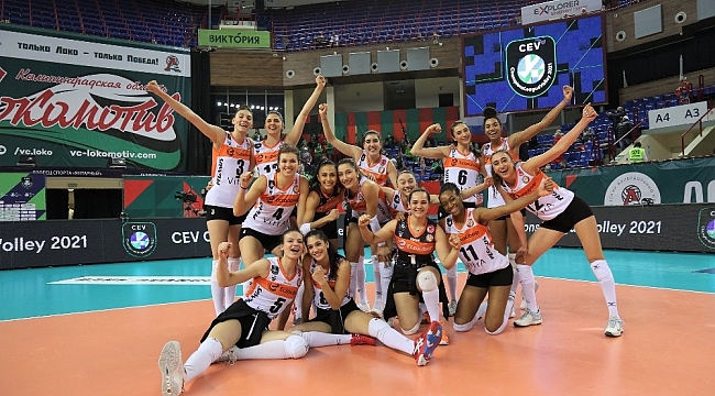 2021 CEV Şampiyonlar Ligi D Grubu: Allianz MTV Stuttgart: 2 - Eczacıbaşı VitrA: 3