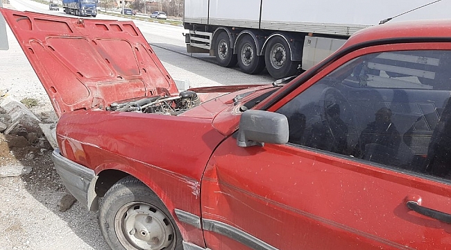 Afyonkarahisar'da tır ile otomobil çarpıştı: 1 ölü