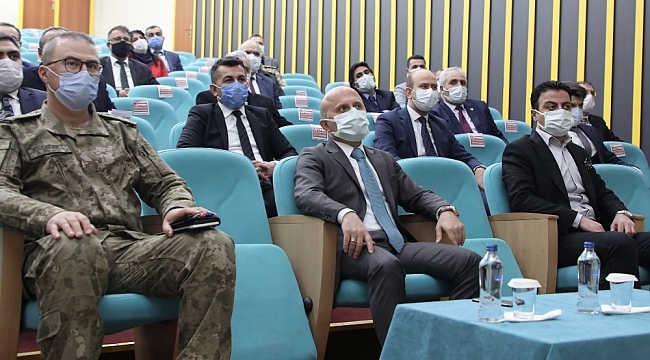 Ağrı'da 2021 Afet Eğitim Yılı bilgilendirme toplantısı düzenlendi