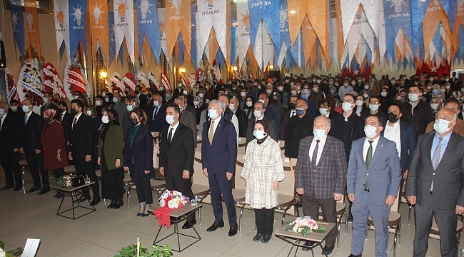 AK Parti Erzincan İl Gençlik Kolları'nda Kayser güven tazeledi