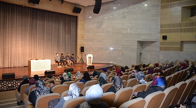 AK Parti Kadın Kolları Gara şehitlerini unutmadı