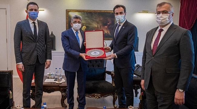 ANGİAD'tan Van'a tablet desteği