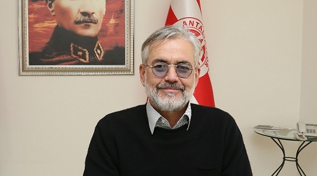 Antalyaspor A.Ş. Başkanı Emin Hesapcıoğlu görevini bıraktı