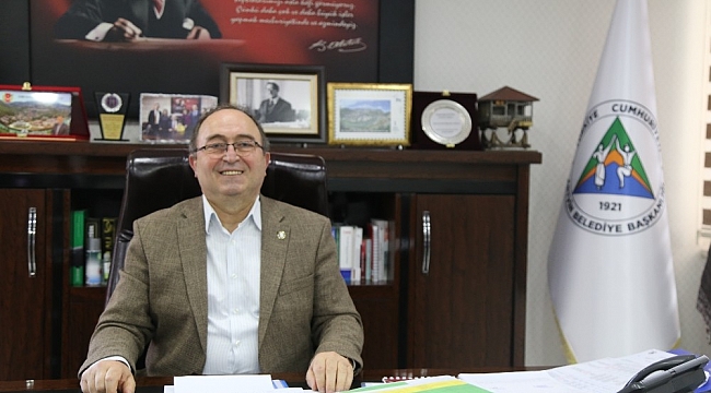 Artvin Belediyesi pandemi süresince kapalı olan iş yerlerinden kira almayacak