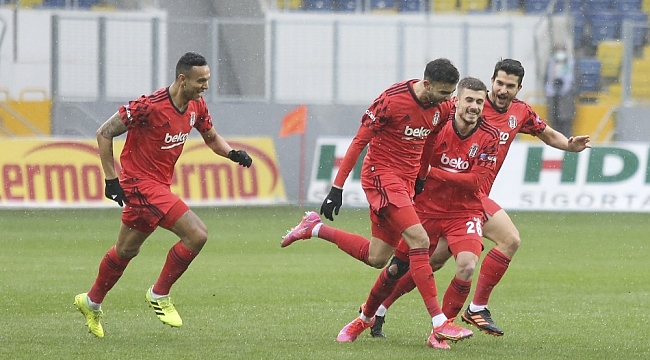 Asist kralı Ghezzal'dan gol siftahı
