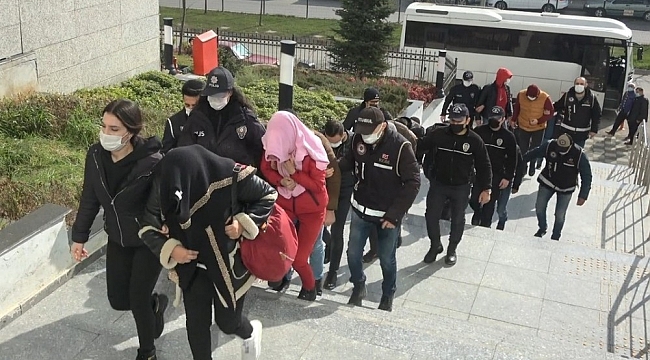 ATM'lere sahte para yükleyen ve 1 milyonluk vurgun yapan 9 kişi tutuklandı