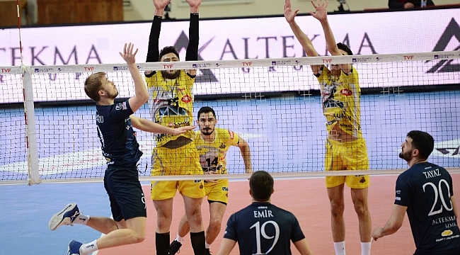 AXA Sigorta Efeler Ligi: Altekma: 3 - Arhavi Voleybol: 0