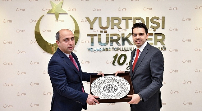 Azerbaycan Eğitim Bakanı Amrullayev'den YTB'ye ziyaret