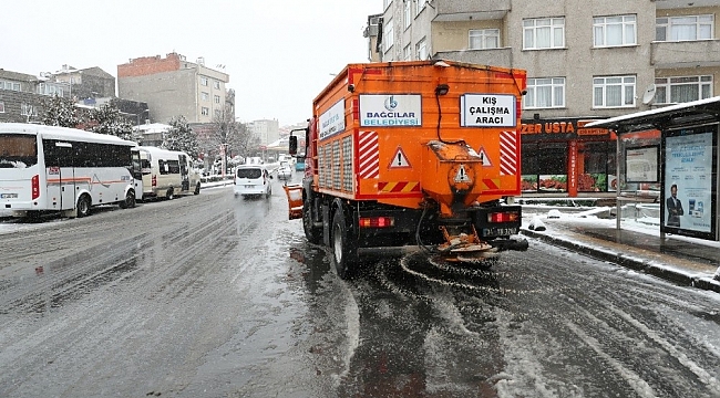 Bağcılar Belediyesi'nin kar mesaisi
