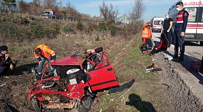 Balıkesir'de otomobil takla attı: 4 yaralı