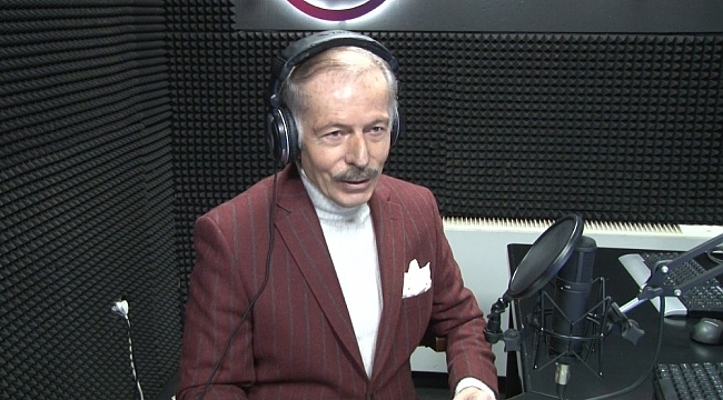 Başkan Aydıner radyo koltuğuna geçti