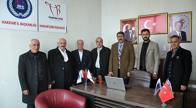 Başkan Geçirgen muhtarla bir araya geldi