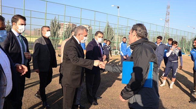 Beyazgül'den Şanlıurfaspor'u ziyaret