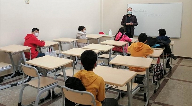 Bilgi Evi yeni şubesiyle hizmete girdi