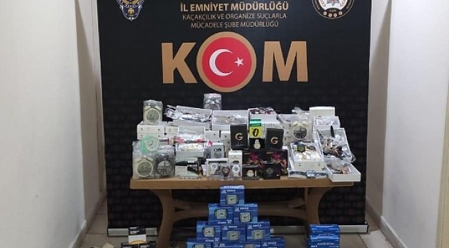 Binlerce kaçak ürünü kente sokmaya çalışırken yakalandı
