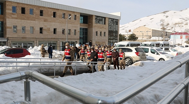 Bitlis'te terör operasyonu: 5 tutuklama