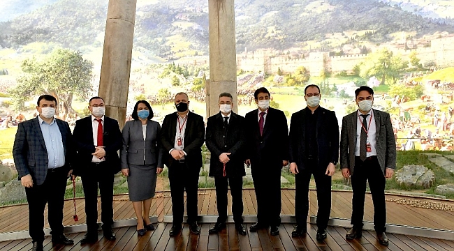 Bulgaristan heyeti Fetih Müzesi'ne hayran kaldı