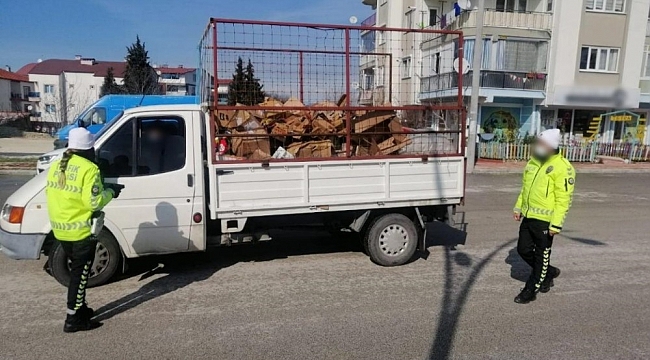 Burdur'da 4 günde 23 araç trafikten men edildi, 100 sürücüye ceza yazıldı