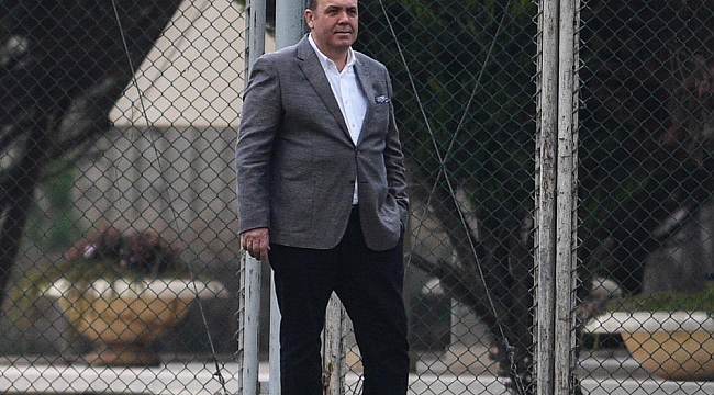 Bursaspor'daki elektrik krizini Başkan Erkan Kamat son anda çözdü