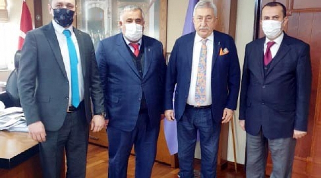 ÇESOB Başkanı Gür TESK Başkanı Bendevi Palandöken'i ziyaret etti