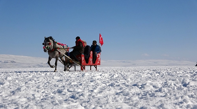Çıldır Gölü'nde heyecanlı anlar
