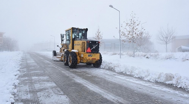 Çorum'da 591 köy yolu ulaşıma kapandı