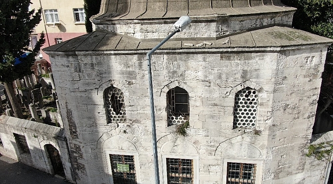 Cârullah Veliyyüddîn Efendi kabri kaderine terk edildi