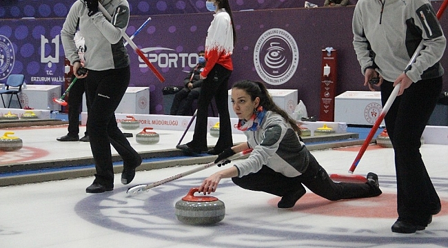 Curling Süper Lig müsabakaları 95 sporcunun katılımıyla Erzurum'da başladı