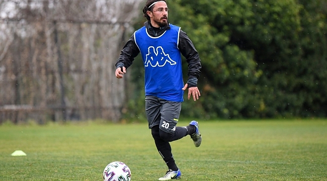 Denizlispor'da Recep Niyaz ve Ahmed Yasin'in durumu belli oldu
