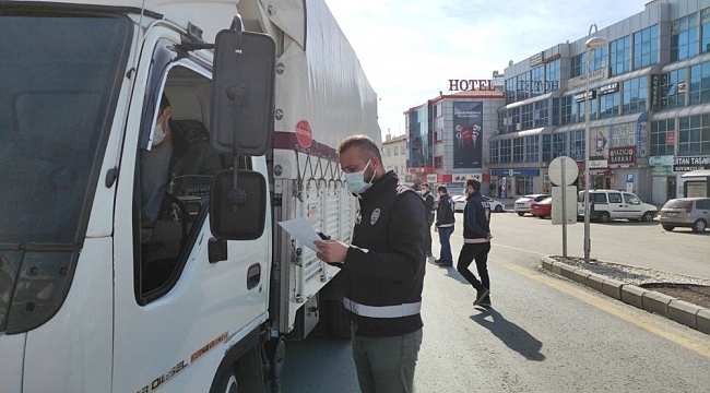 Develi'de kısıtlama denetimleri sürüyor