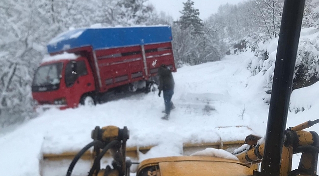 Devrek'te ulaşıma kapalı köy yolu kalmadı