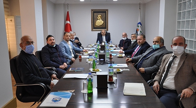 Dinçer: "Toroslardaki kıraç alan sanayi sitesi olarak işaretlenmeli"