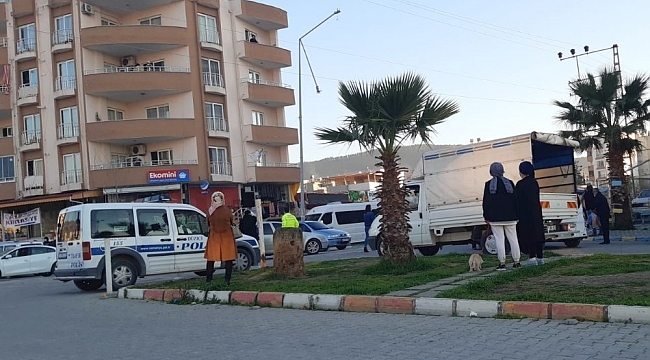 Direğin devrilme ihtimaline aldırış etmeden kazayı film gibi izlediler