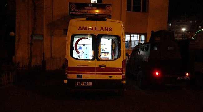 Diyarbakır'da ambulansa saldırı