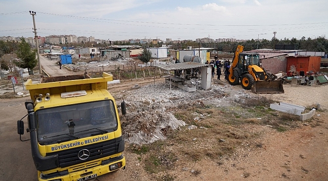 Diyarbakır'da kaçak yapılara geçit yok