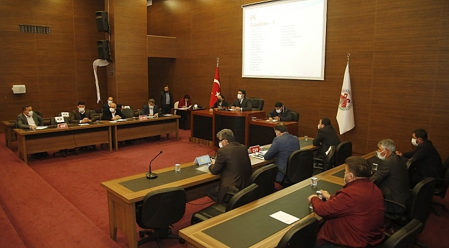 Döşemealtı Belediyesi esnaftan ve aile hekimlerinden 6 ay kira almayacak