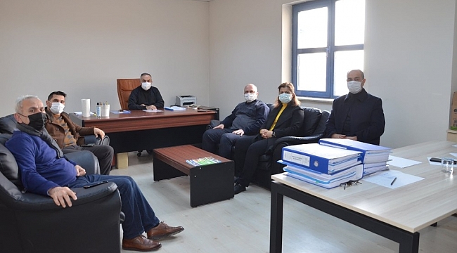 Dursun Ay başkanlığında çalışıyorlar