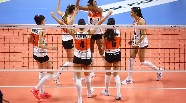 Eczacıbaşı VitrA, çeyrek final için İtalya'da