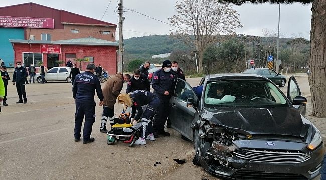 Erdek'te trafik kazası: 2 yaralı