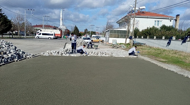 Ergene'de kilit parke taş çalışmaları sürüyor