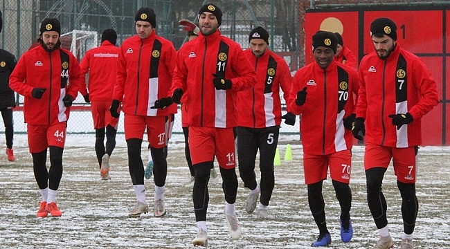 EsEs Bandırmaspor maçı hazırlıklarına devam ediyor