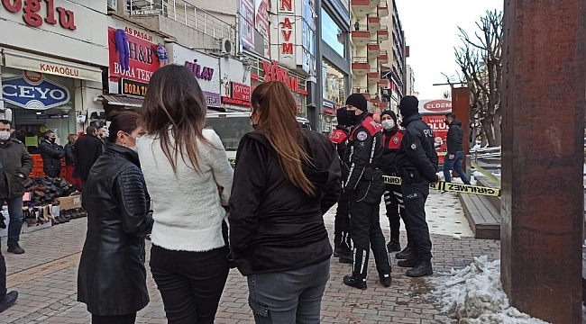 Eskişehir'de anne, baba ve çocuğu evlerinde ölü bulundu