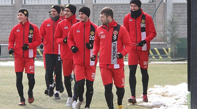 Eskişehirspor, Samsunspor maçının hazırlıklarına başladı
