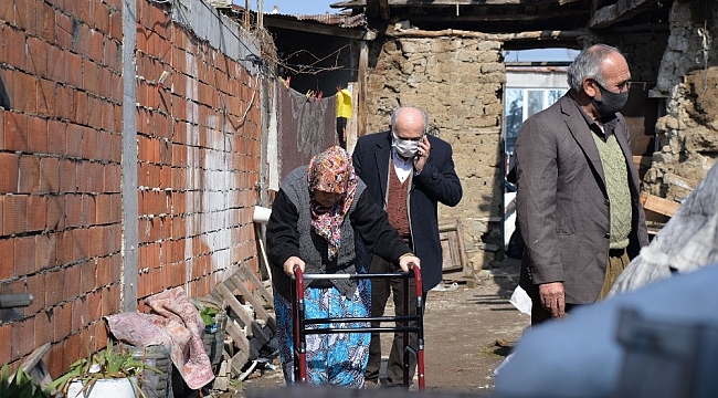 Evleri yanan aileye Altıeylül Belediyesi yardım etti