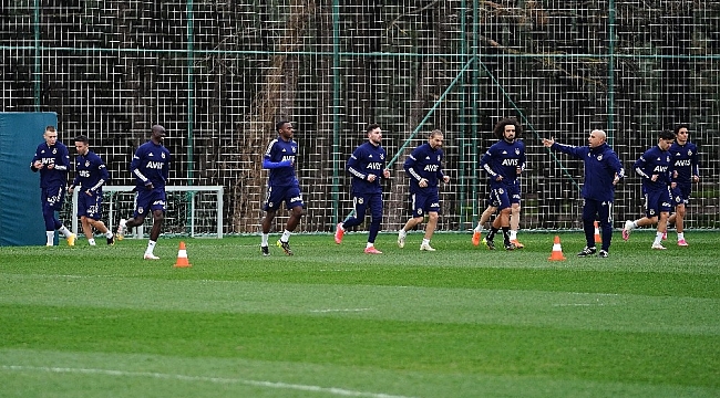 Fenerbahçe, Fatih Karagümrük maçı hazırlıklarını sürdürdü